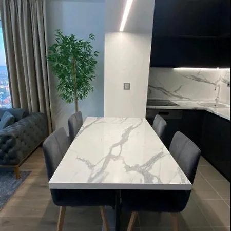37 Skyline - Cevahir Luxury Skopje
